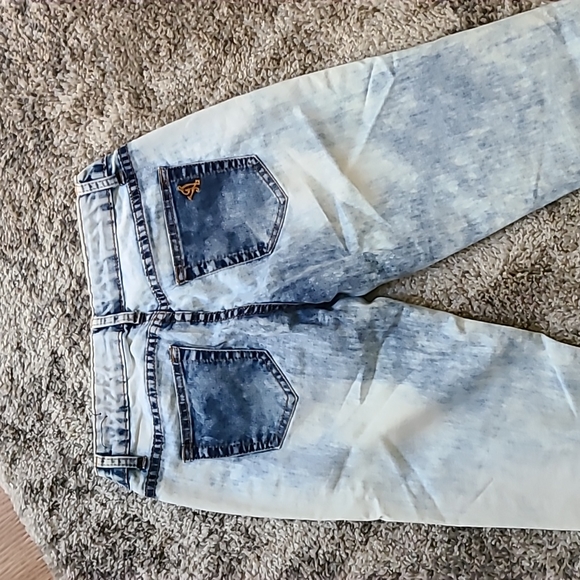VIP Jeans - Picture 3 of 3